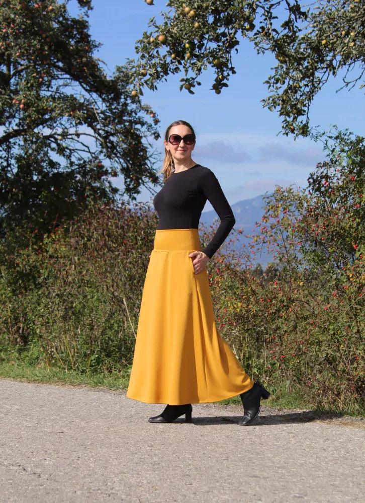 Úpletová sukňa horčicová