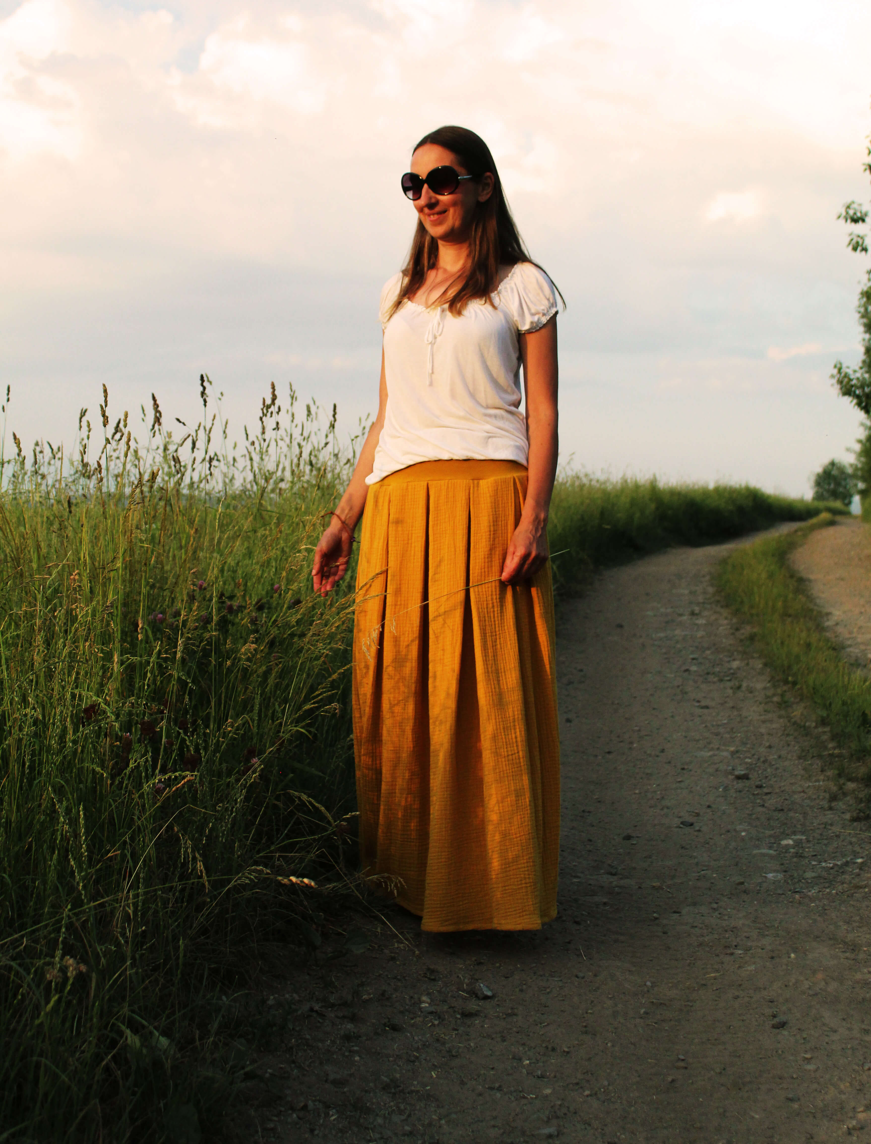 Mušelínová horčicová skladaná sukňa