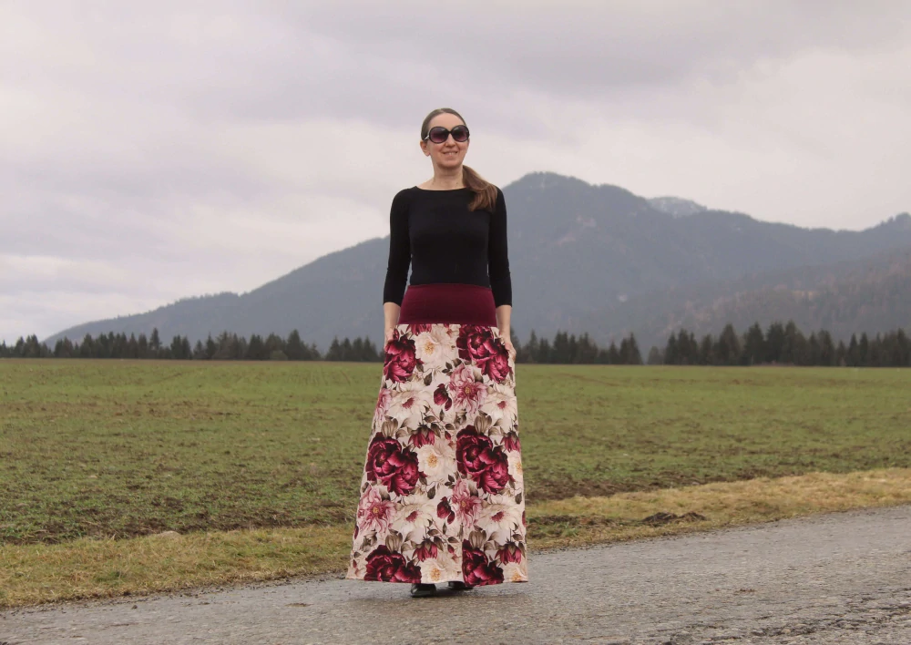 Dlhá sukňa bežovo-vínové ruže veľ. S-M