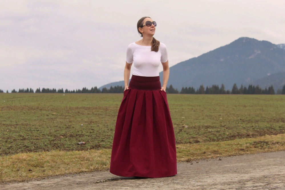 Dlhá skladaná ľanová sukňa vínová