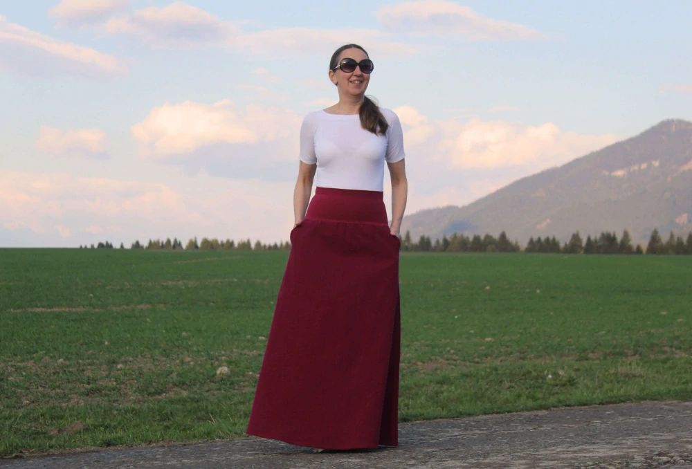 Dlhá áčková ľanová sukňa vínová