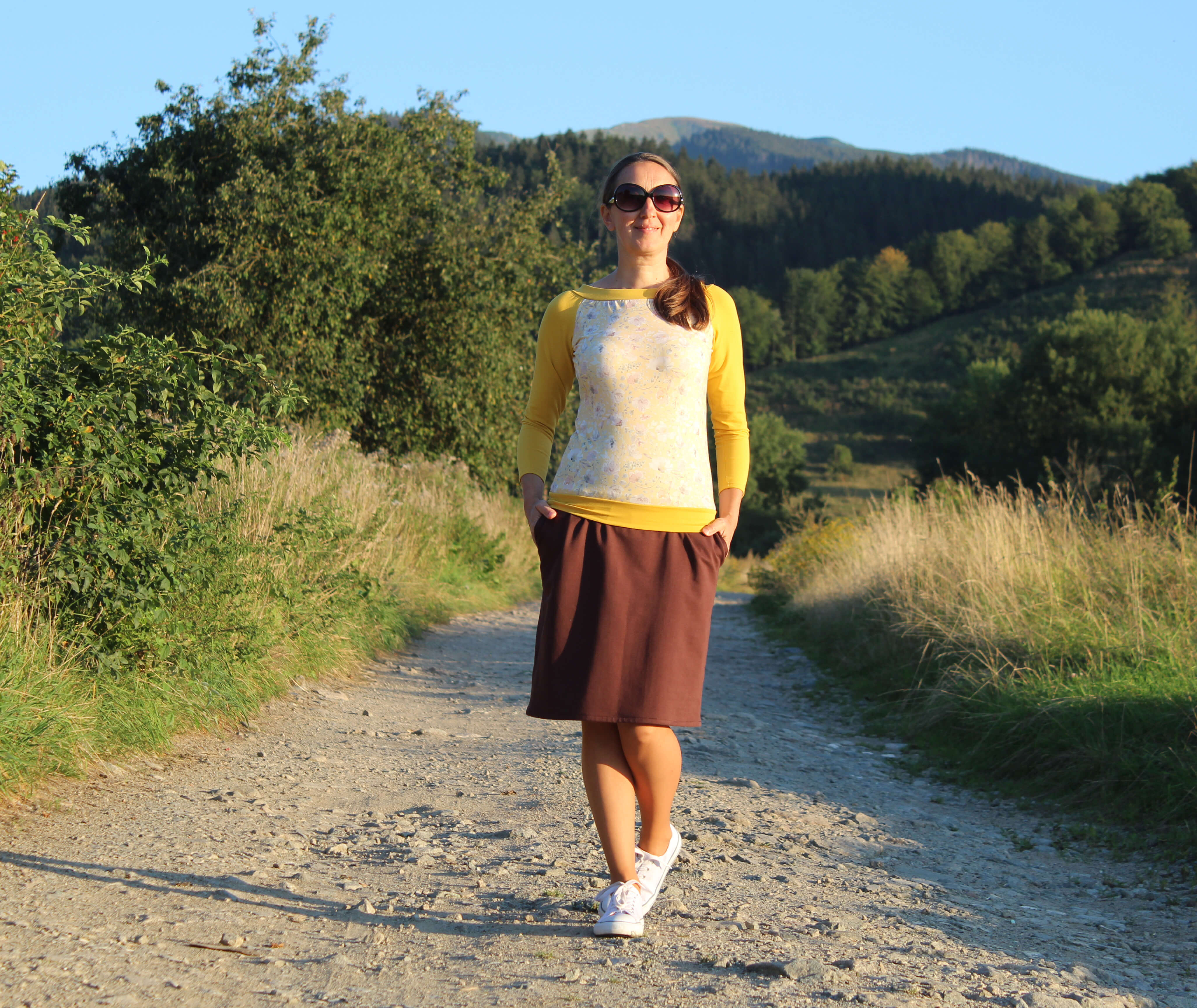 Tričko žlté s kvetinami