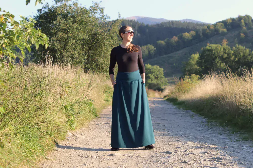 Úpletová sukňa smaragdová