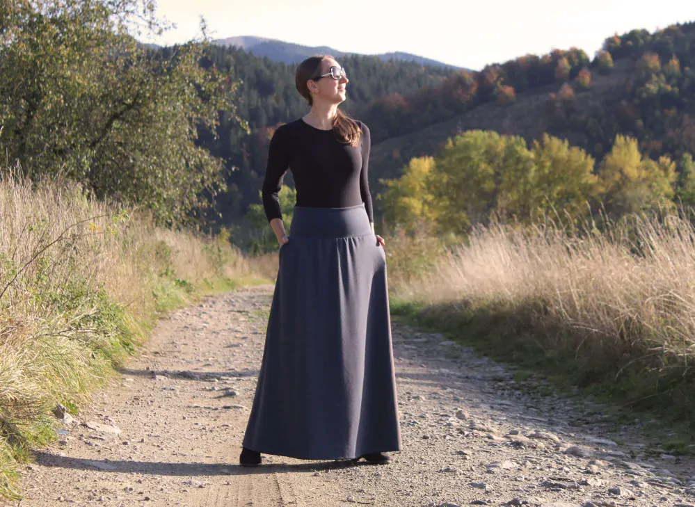 Úpletová sukňa šedá