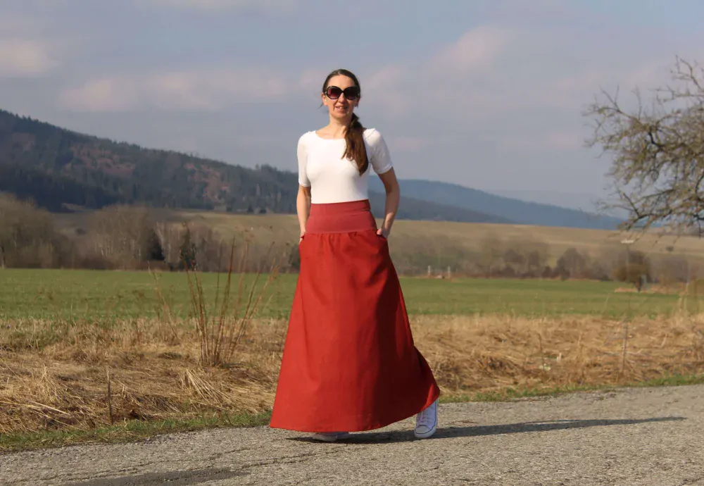 Ľanová sukňa tehlová