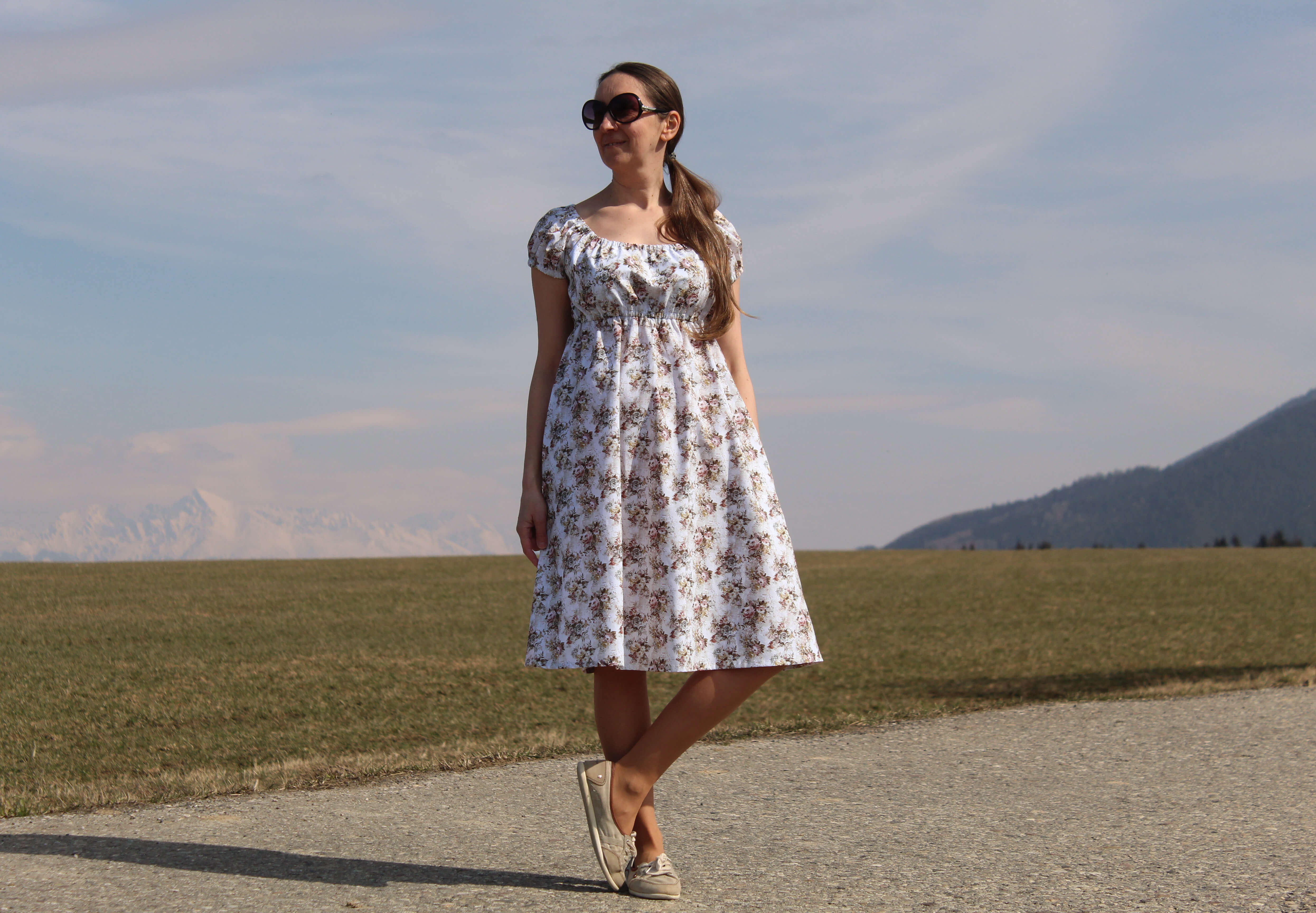 Bavlnené šaty romantické ruže