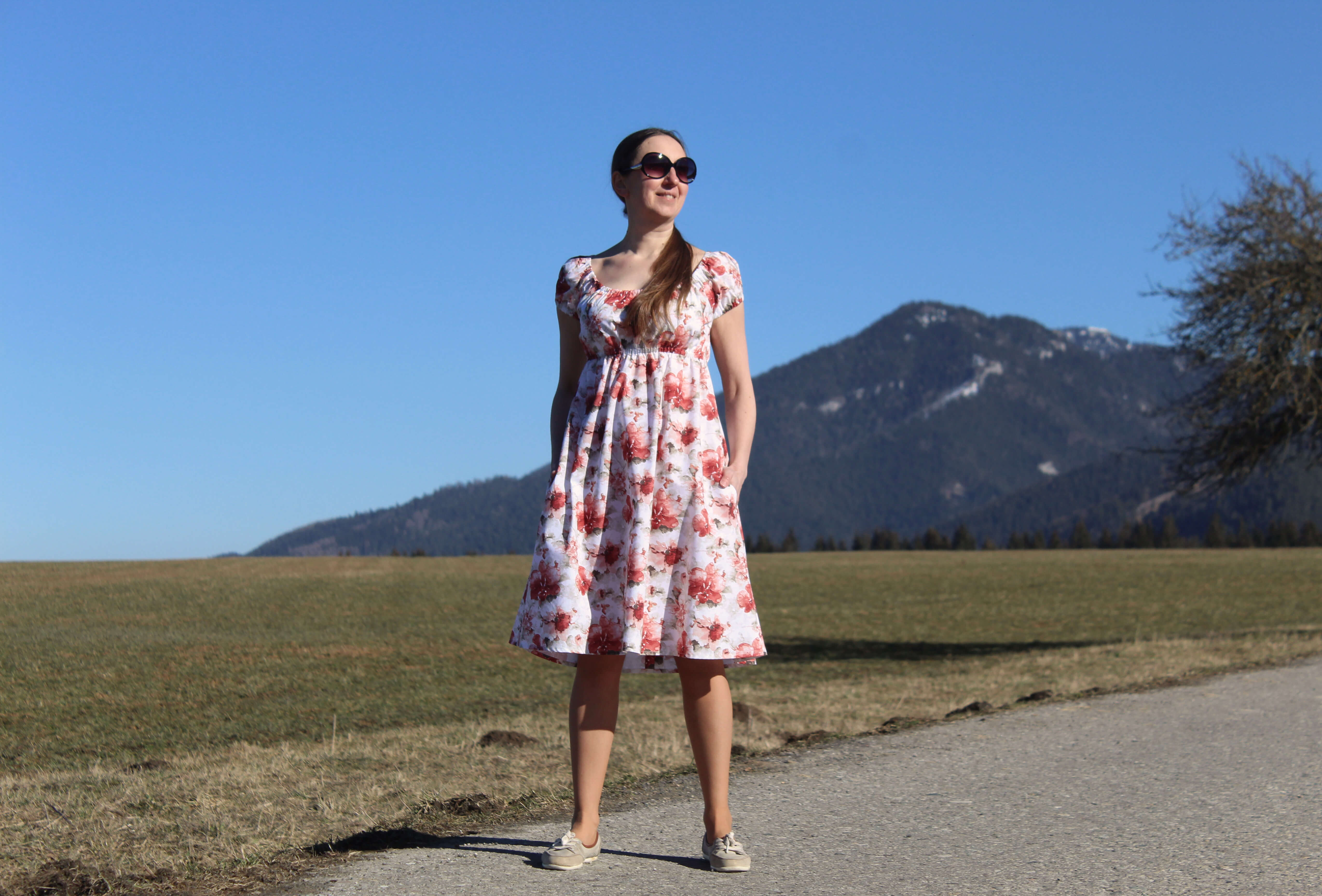 Bavlnené šaty akvarelové kvety