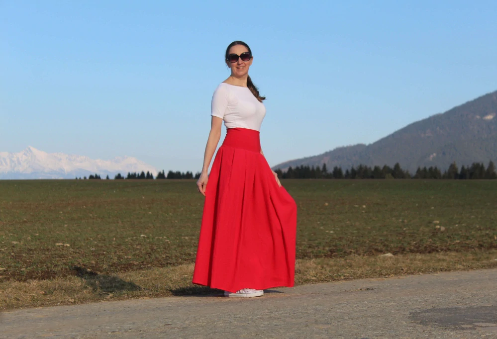 Mušelínová sukňa dlhá – červená