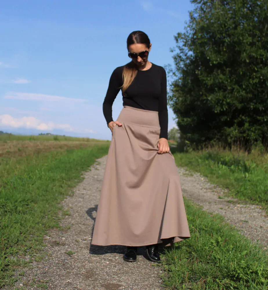 Úpletová sukňa béžová