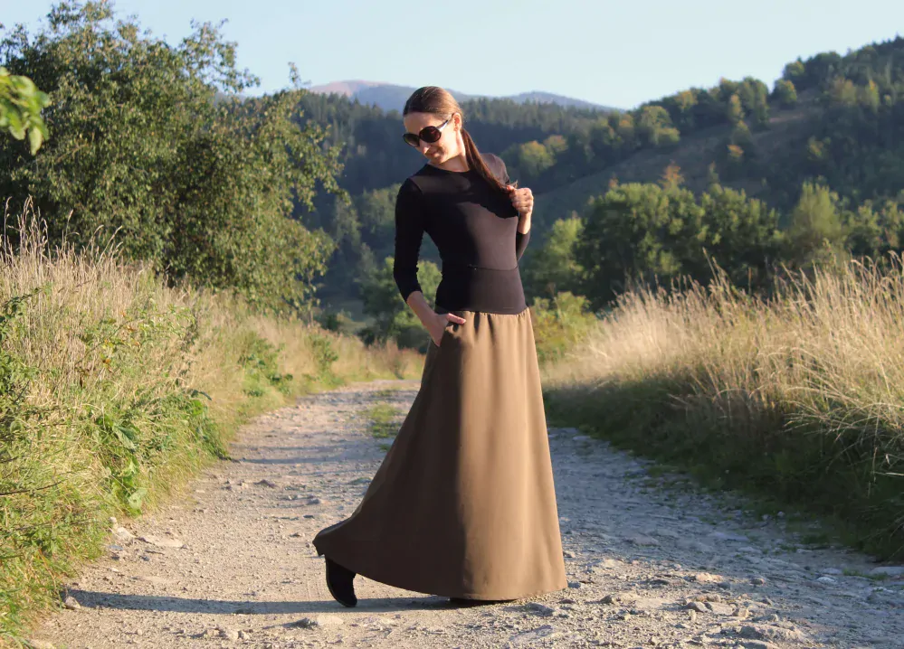 Dlhá sukňa hnedozelená