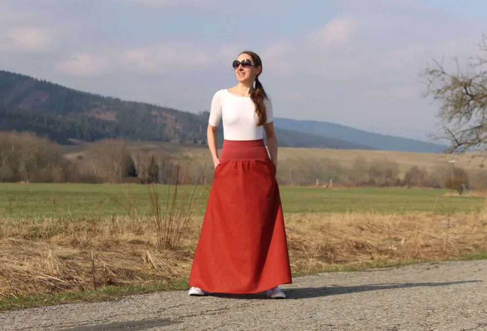 Ľanová sukňa tehlová