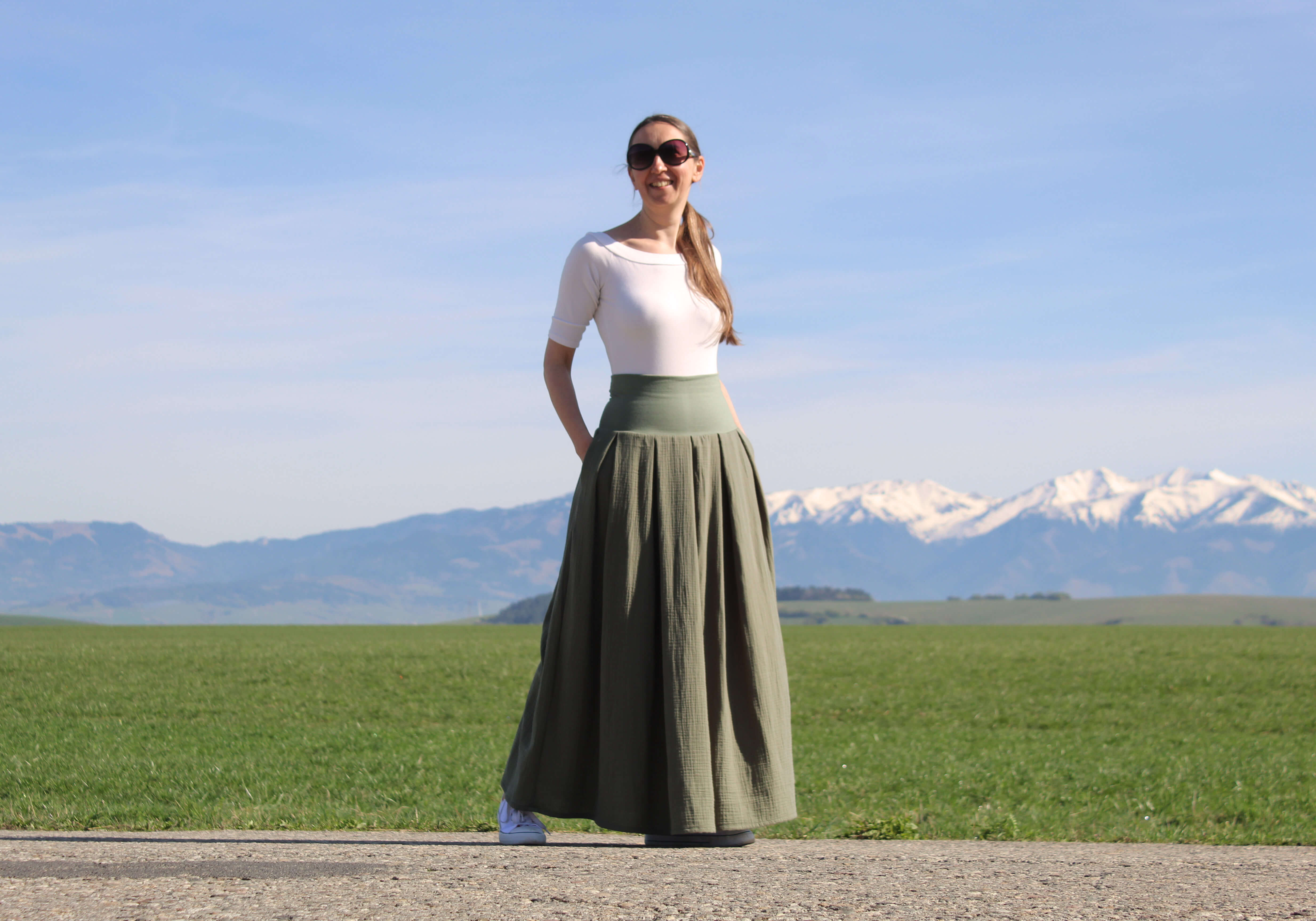 Mušelínová skladaná sukňa zelená veľ. S-M