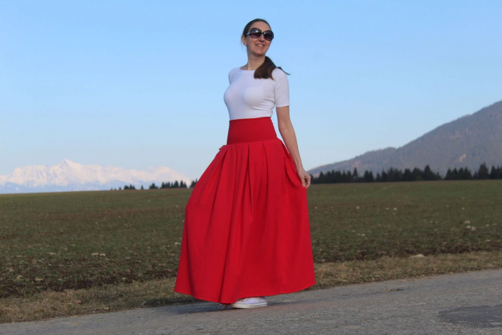 Mušelínová sukňa dlhá – červená