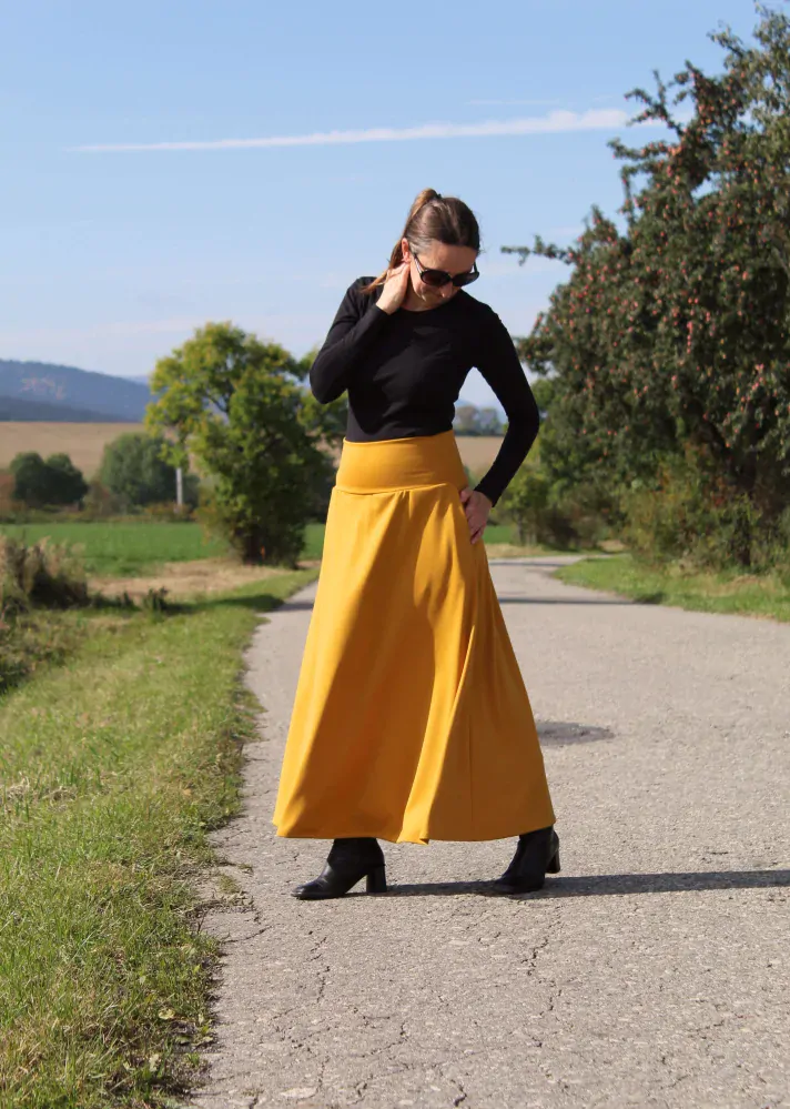 Úpletová sukňa horčicová