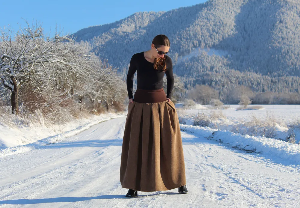 Dlhá svetlohnedá sukňa