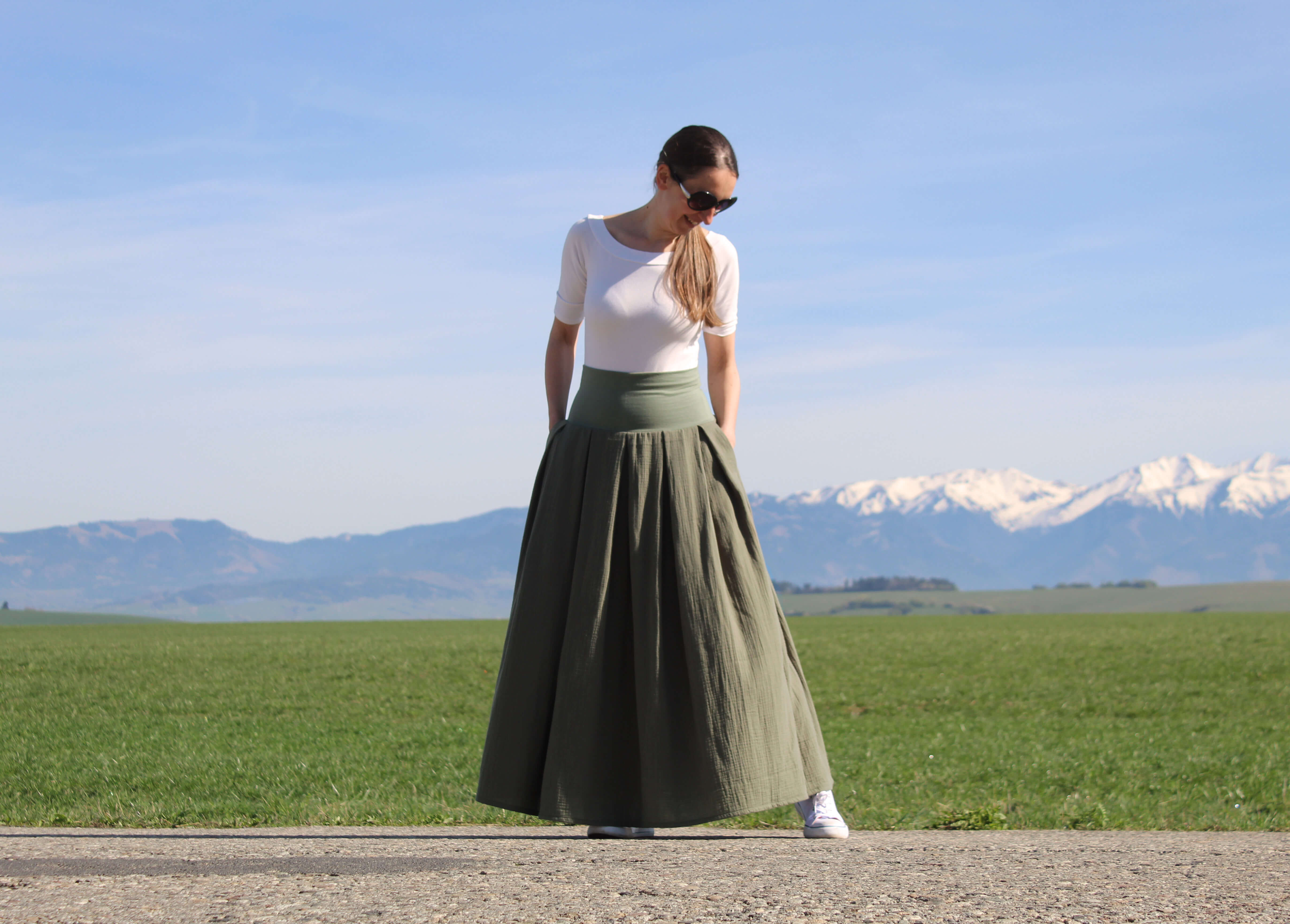 Mušelínová skladaná sukňa zelená veľ. S-M