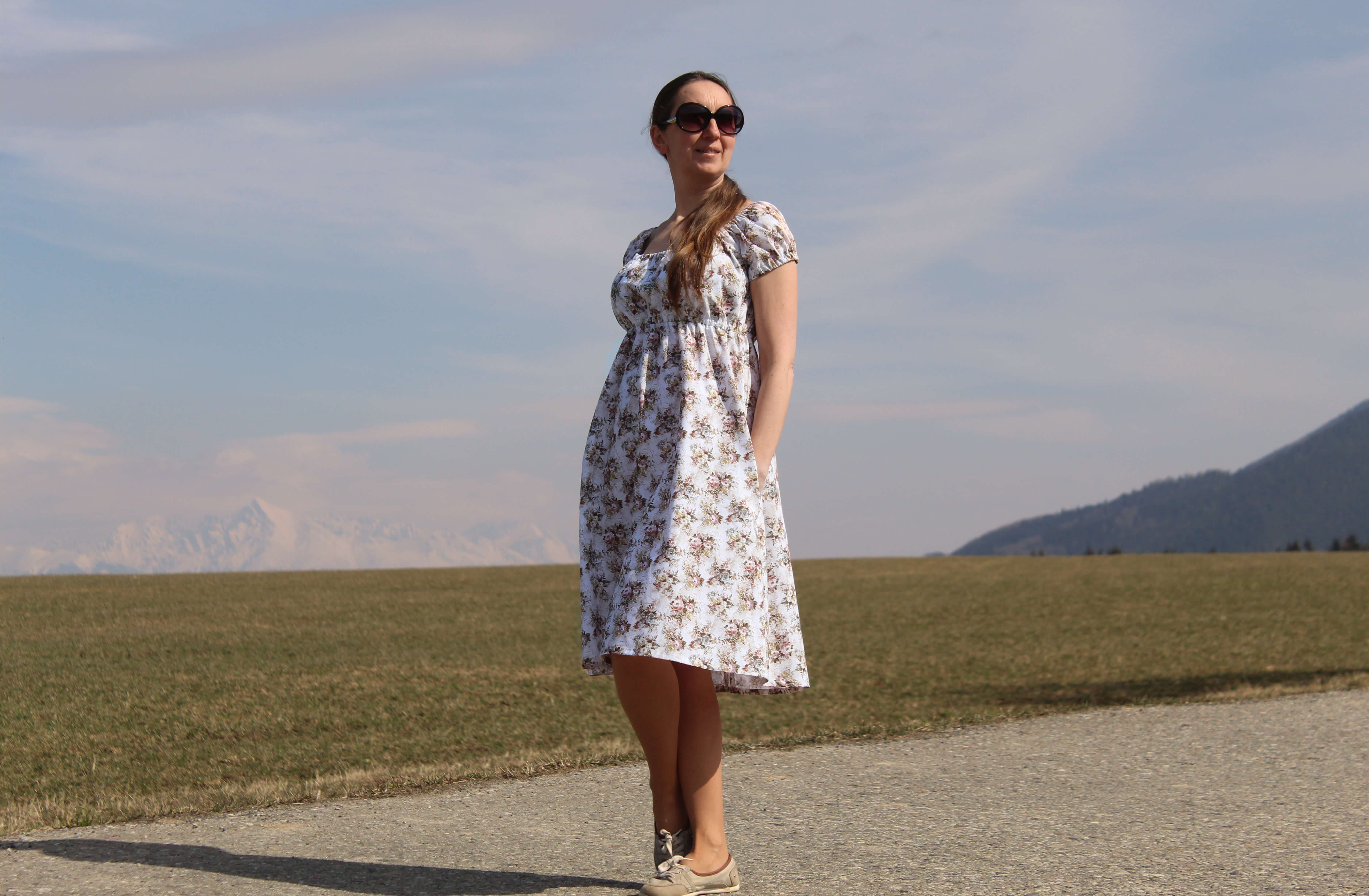 Bavlnené šaty romantické ruže