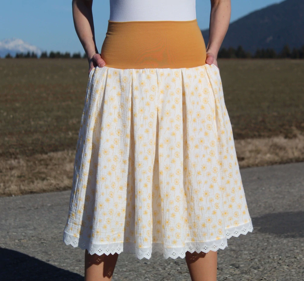 Mušelínová bielo-žltá púpavová sukňa