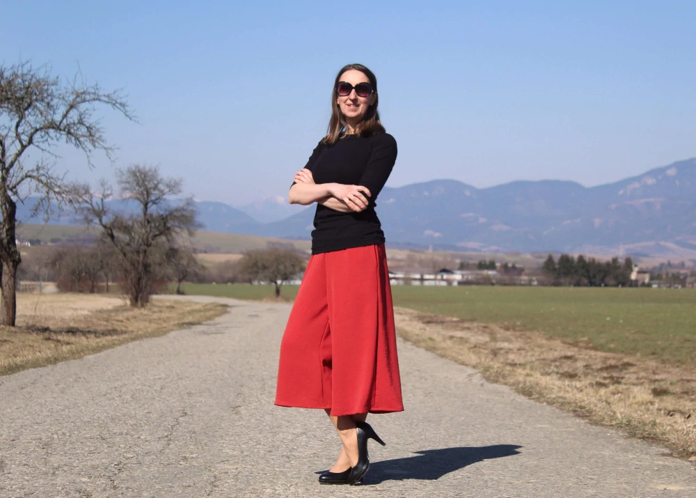 Trojštvťové tehlové nohavice