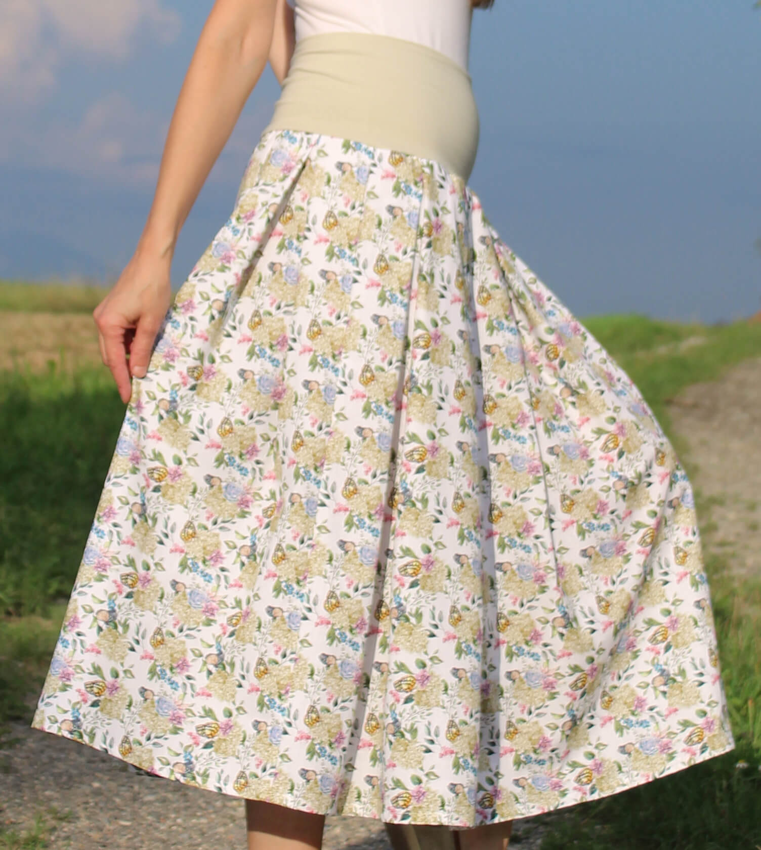 Bavlnená skladaná sukňa hortenzie a motýle