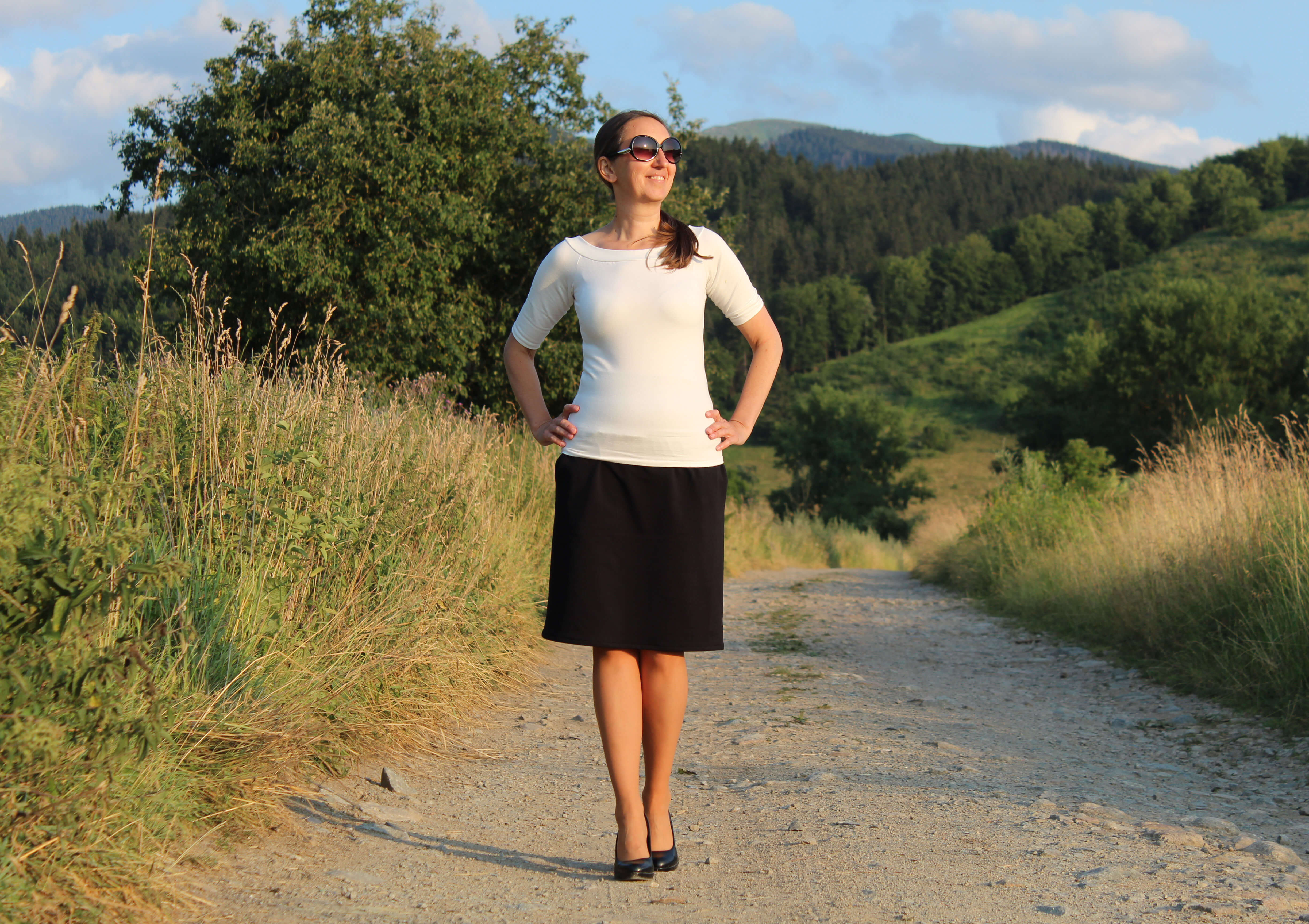 Krátka sukňa čierna