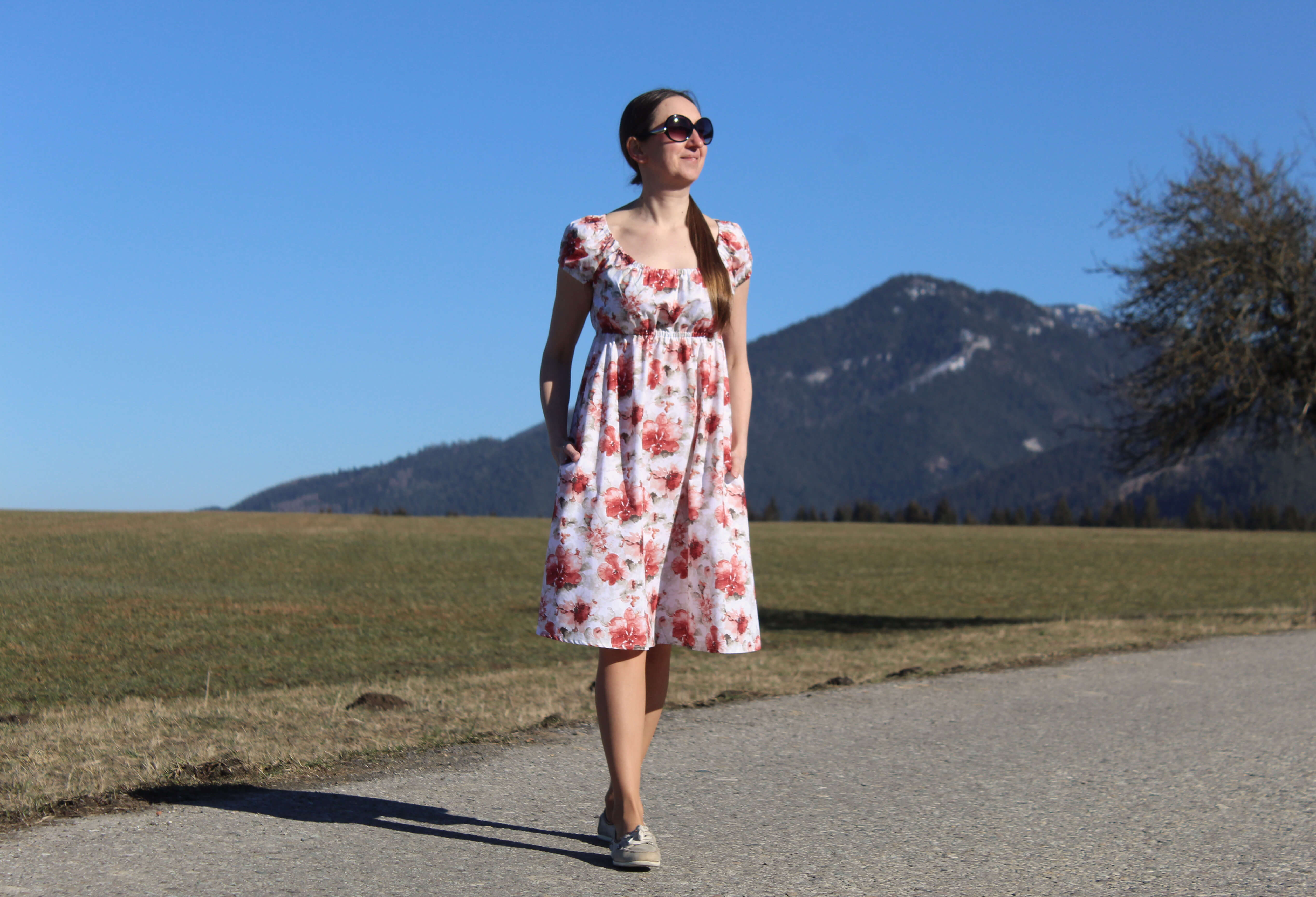 Bavlnené šaty akvarelové kvety