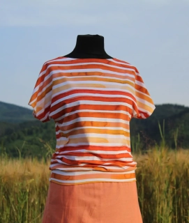 Tričko bielo-žlto-oranžovo-červené pruhy