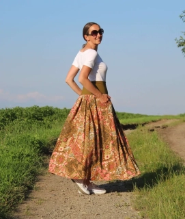 Viskózová sukňa s kašmírovým vzorom
