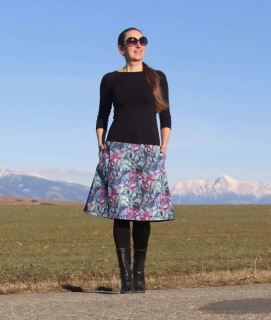 Krátka sukňa "modro-fialový abstrakt" veľ. M